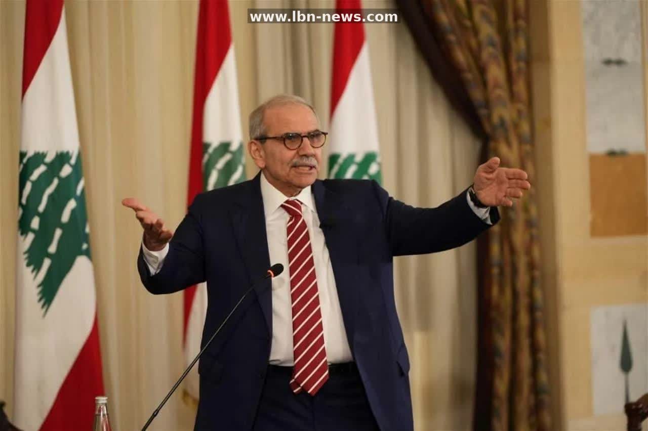 سلام هدد بالاستقالة إذا ألقى منسى كلمته في المجلس